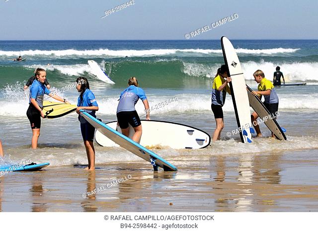 Surfers. Biscarrosse Plage, Atlantic Coast, Landes department, Aquitaine region, South Western France
