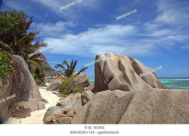 coast Anse Source d Argent, Seychelles, La Digue