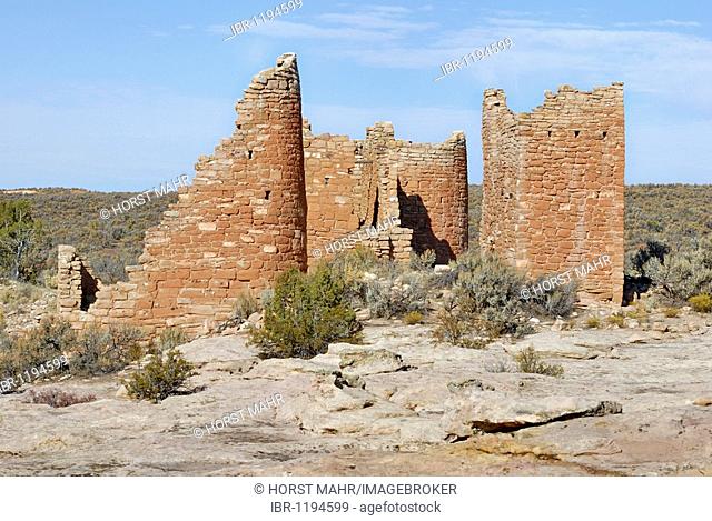 Remains of historic buildings in the Ancestral Puebloans, Hovenweep Castle, around 1200 AD, Little Ruin Canyon, Hovenweep National Monument, Colorado, USA