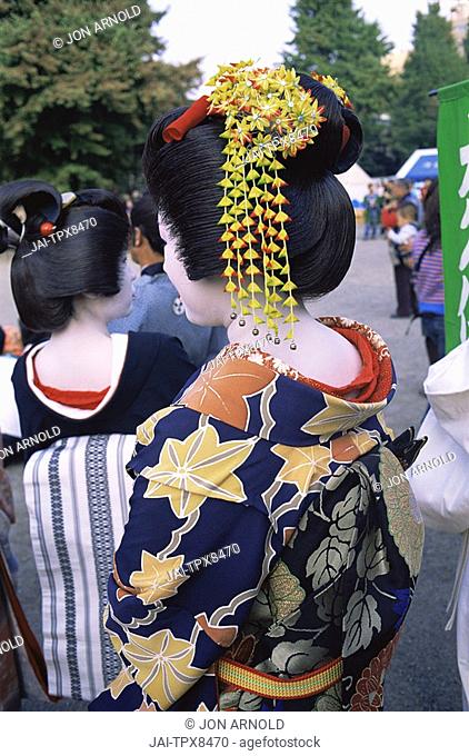 Japan, Tokyo, Geishas, Jidai Matsuri Festival, Sensoji Temple Asakusa