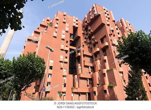 Walden 7 apartment building (1970) designed by architect Ricardo Bofill, Sant Just Desvern, Baix Llobregat, Barcelona province, Catalonia, Spain