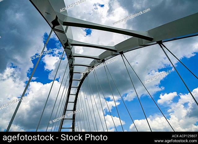 Walterdale Bridge, suspension bridge, North Saskatchewan River, Edmonton, Alberta, Canada