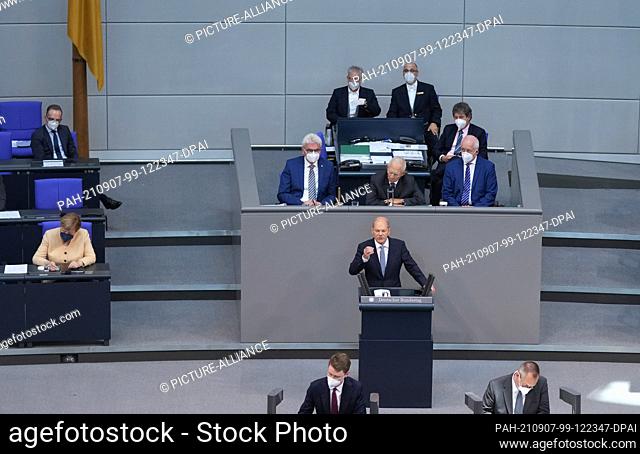 07 September 2021, Berlin: Olaf Scholz (SPD), Federal Minister of Finance and candidate for Chancellor of the SPD holds his speech in the plenary in the German...