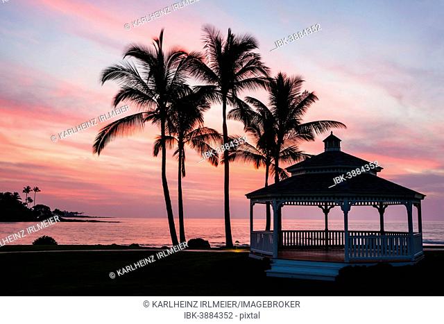 Pavilion, sunset on the beach, Kohala Coast, Big Island, Hawaii, USA