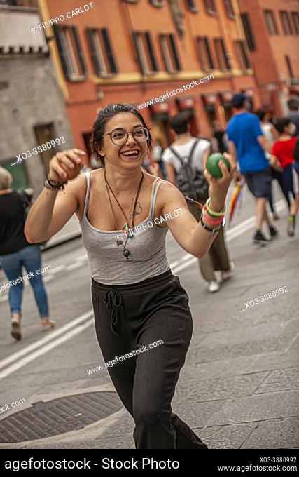 BOLOGNA, ITALY: Street artist juggler in Bologna, Italy
