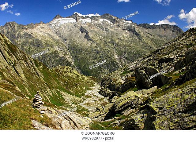 View along the Baechlital valley, Bernese Alps