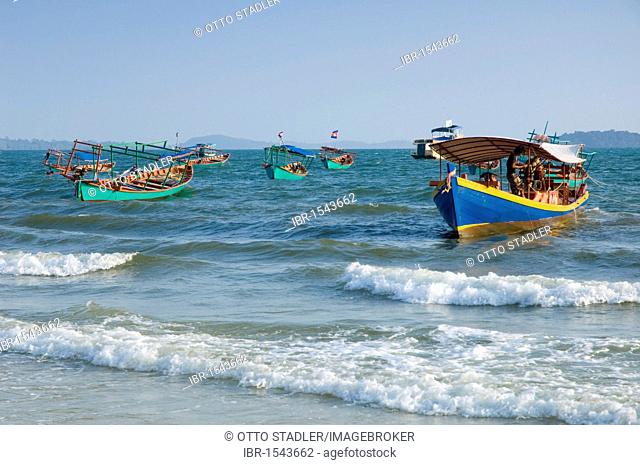 Fishing boats on Ochheuteal Beach, Sihanoukville, Cambodia, Indochina, Southeast Asia
