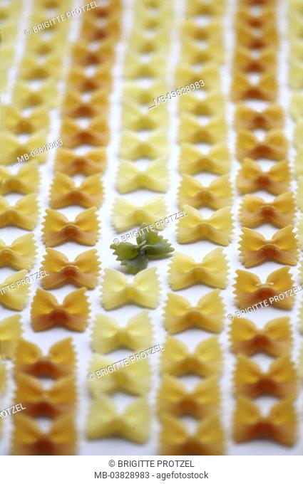Noodles, Farfalle, three-colored, uncooked,    Series, pasta, noodle kind, pasta, Italian, butterfly noodles, butterfly form, bow form, tastes, different