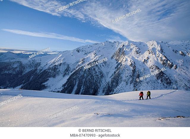 Snowshoe tour to Rauhenkopf, Tuxer Alps, Zillertal, Tyrol, Austria