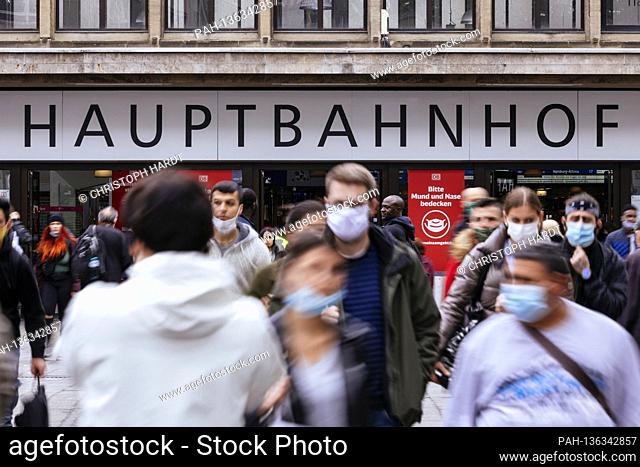 At the main train station in Dsssseldorf, Deutsche Bahn signs ask passengers to 'Please cover your mouth and nose'. A mask is also required in pedestrian zones...