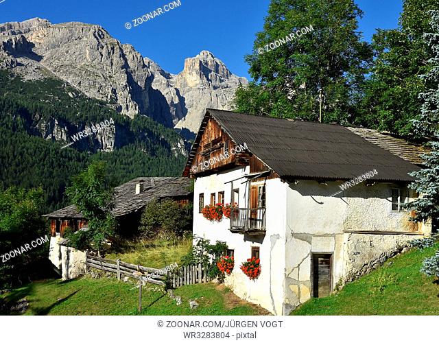Bauernhaus; Corvara; Dolomiten; Suedtirol; Italien;