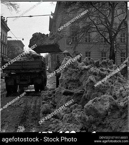 ***MARCH 6, 1970, FILE PHOTO*** A great help in removing snow from the streets of Brno is a mechanical loader controlled by the Ant