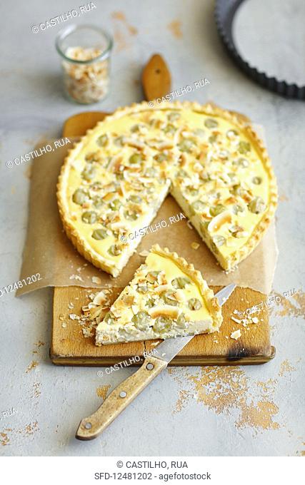 Quiche with cream cheese and gooseberries
