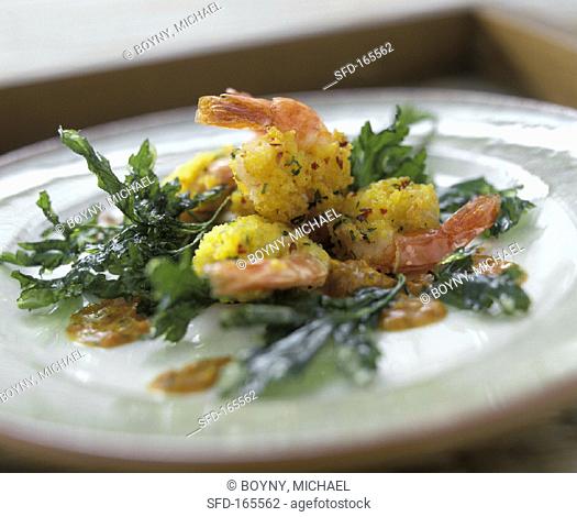 Fried shrimps and fried parsley with harissa