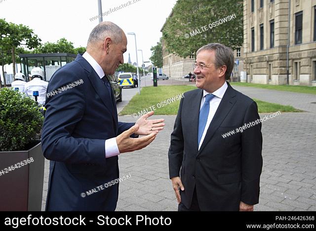 Armin LASCHET, right, Prime Minister of North Rhine-Westphalia, welcomes the Slovenian Prime Minister Janez JANSA in the State Chancellery in Duesseldorf