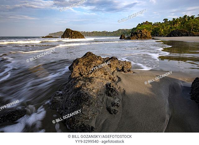 Rock formations on Espadilla Norte Beach, Manuel Antonio, Quepos, Costa Rica