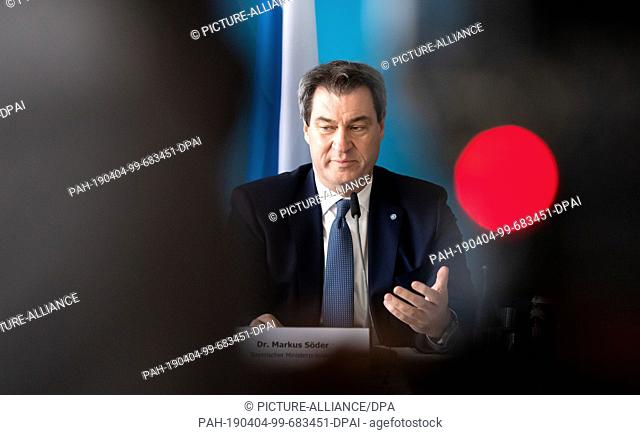 04 April 2019, Bavaria, Herrenchiemsee: Markus Söder (CSU), Prime Minister of Bavaria, takes part in a press conference after a climate conference