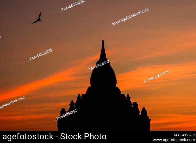 MYANMAR, BAGAN - OCTOBER 28, 2023: A view of a Buddhist temple complex at sunset. Yuri Smityuk/TASS