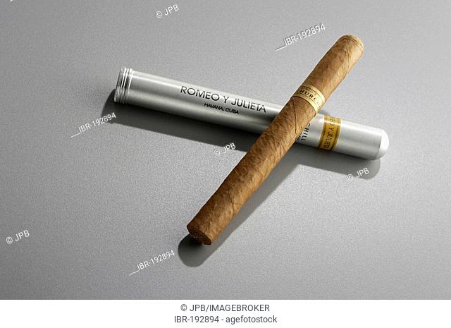 Cuban Cigar with tube