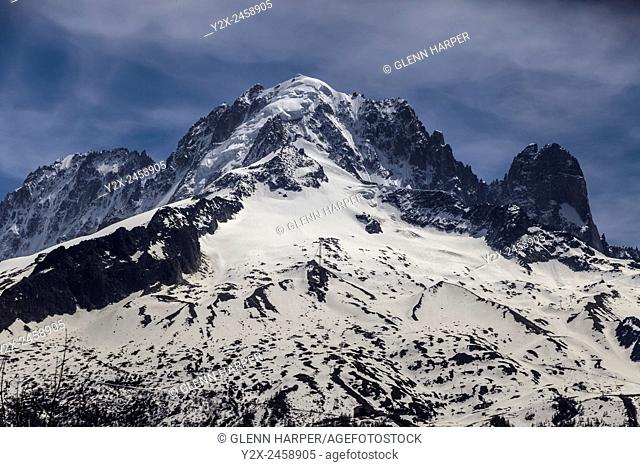 Aiguille Verte (middle - 4, 122m) & Le Petit Dru (right - 3, 750m), Mont Blanc Massif, Haute-Savoie, France