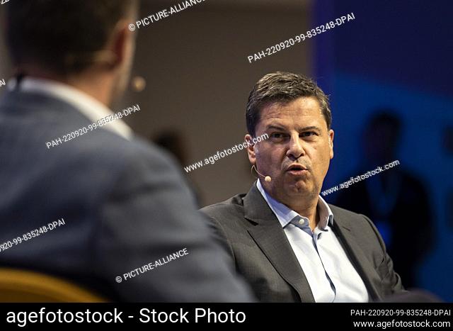 20 September 2022, North Rhine-Westphalia, Duesseldorf: Christian Seifert, former DFL manager, speaks on a panel at the SpoBis sports business congress at the...