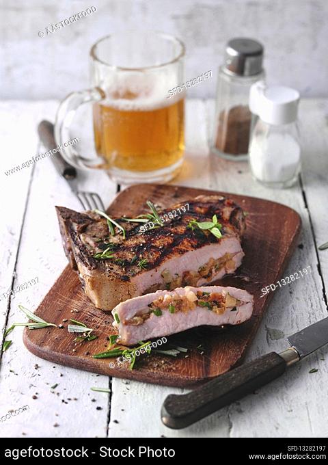 Pork chops with apple and herb filling from the Lower Rhine region