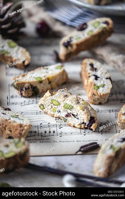 Cantuccini with pistachios and cranberries