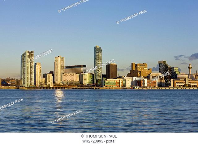 Liverpool, Mersey, river, Mersey, skyline, city, waterfront, modern, apartments, offices, England, Merseyside, UK, United Kingdom, Great Britain, Europe