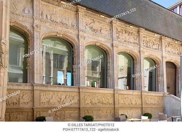 France, Rouen, Place de la Pucelle, Hôtel de Bourgtheroulde, gothic architecture, Hôtel particulier, gallery d'Aumale, Photo Gilles Targat