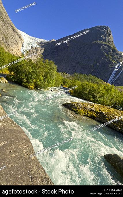 Briksdal Glacier, Briksdalsbreen, Jostedalsbreen Glacier, Jostedalsbreen National Park, Norway, Scandinavia, Europe