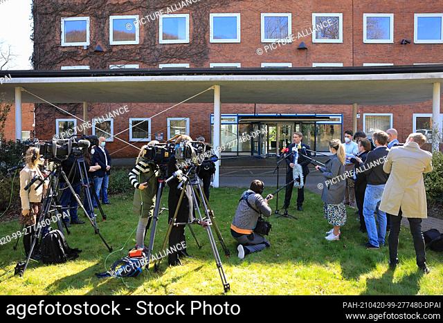 20 April 2021, Schleswig-Holstein, Kiel: Daniel Günther (CDU), Minister President of Schleswig-Holstein, gives a statement in front of the State Chancellery...