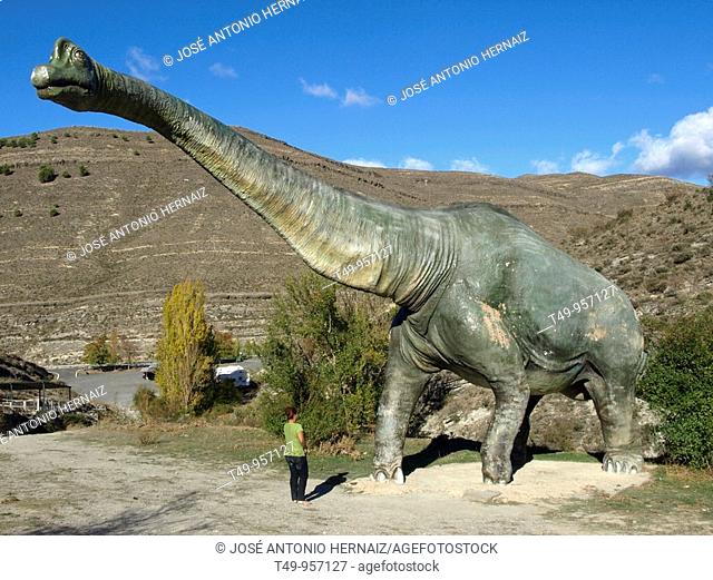 Brachiosaurus replica, La Rioja, Spain