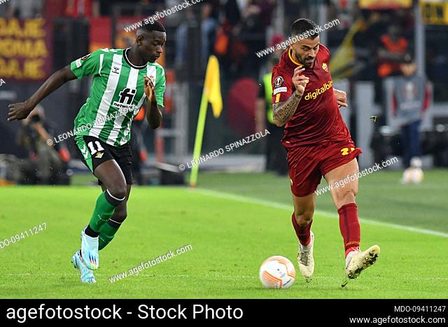 Real Betis player Luiz Henrique and Roma player Leonardo Spinazzola during the match Roma v Real Betis at the Stadio Olimpico