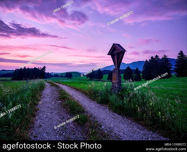 Germany, Halch, young moraine landscape in the Ostallgäu