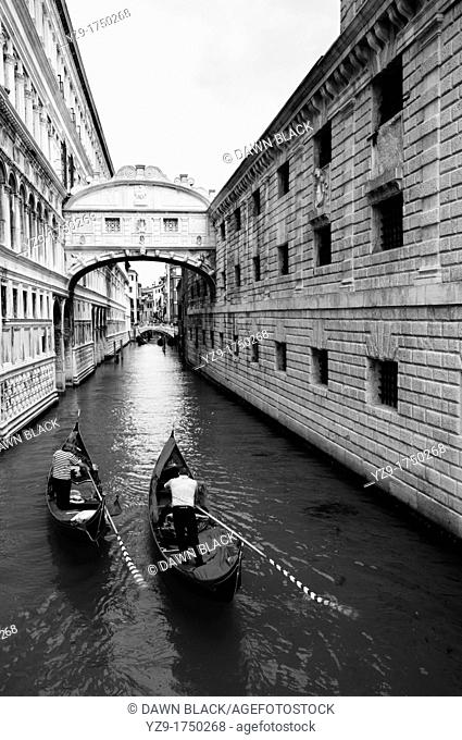Two Gondola beneath the Bridge of Sighs, Venice