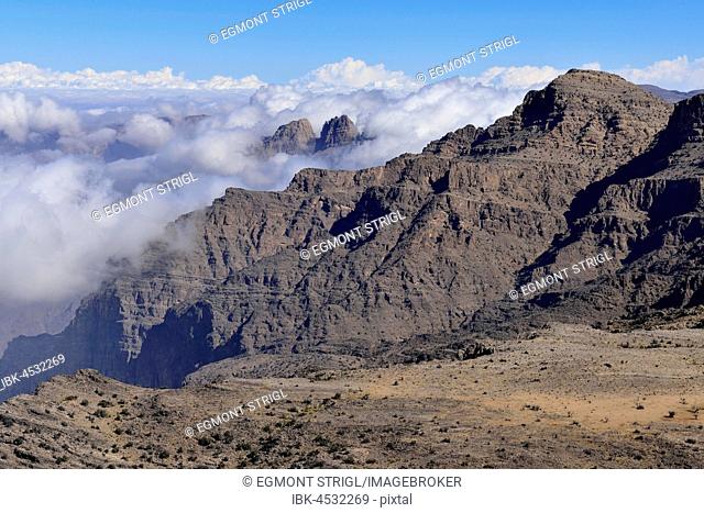 Hajar al Gharbi mountains, Dakhiliyah, Oman