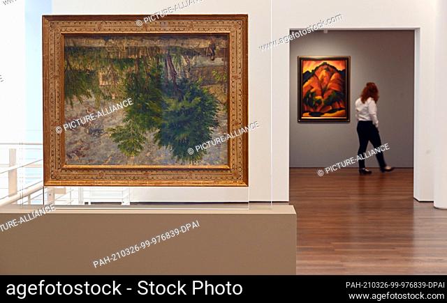 23 March 2021, Baden-Wuerttemberg, Baden-Baden: The works ""Garden in Tiraspol"" from 1905 (in the foreground) and Imaginary Landscape from 1908 by Mikhail...