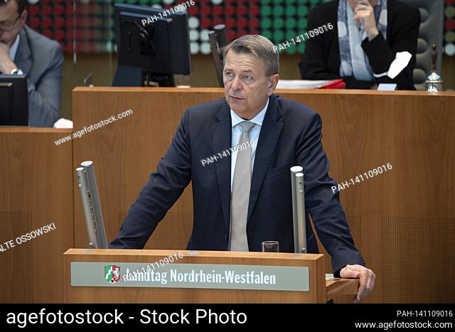 Christof RASCHE, FDP parliamentary group, during his speech, debate on the results of the conference of the heads of government of the states with the Federal...