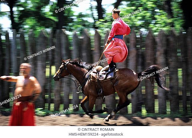 Ukraine, Zaporojie, Khortytsia Island, spectacle of Cossacks