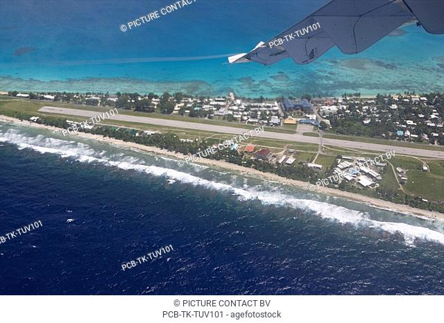 Tuvalu island in the pacific ocean threatens to disappear in the next 50 years due to sea level rise