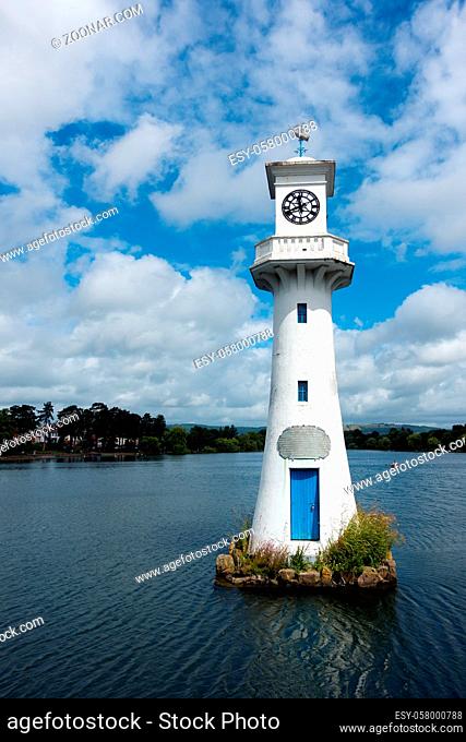 Lighthouse in Roath Park commemorating Captain Scotts ill-fated voyage to the Antartic