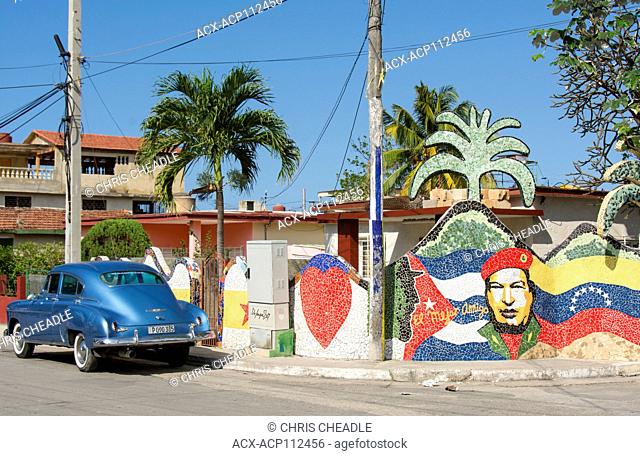 Fusterlandia, Jaimanitas, Havana, Cuba. A creation of Jose Fuster, a cuban artist, painter and sculpture. This mosiac de[icts Huga Chavez abd Fidel Castro