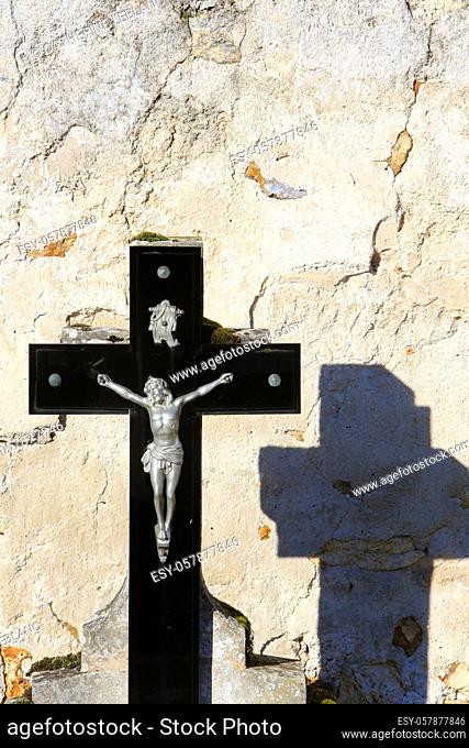 Jesus Christ on the cross. Graveyard. Quincy-Voisins. Seine et Marne. France. Europe