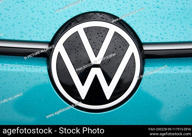 25 February 2020, Saxony, Zwickau: The VW logo on a VW ID.3 at the Volkswagen Sachsen plant. At the beginning of November 2019