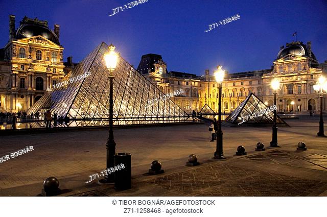France, Paris, Louvre palace, museum, Pyramide
