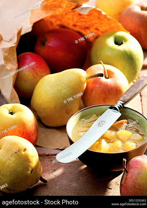 Apple and pear spread