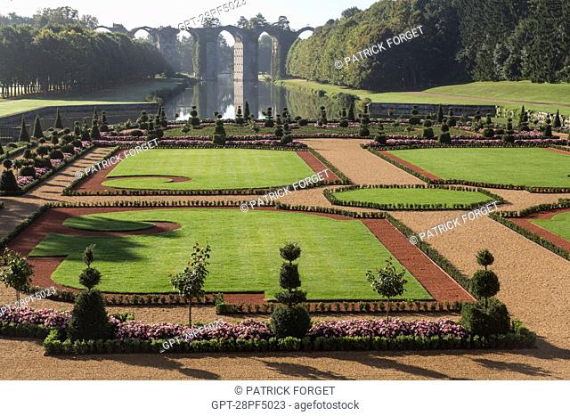 FRENCH GARDEN CREATED FROM DESIGNS BY ANDRE LE NOTRE, GARDENER TO KING LOUIS XIV, CHATEAU DE MAINTENON