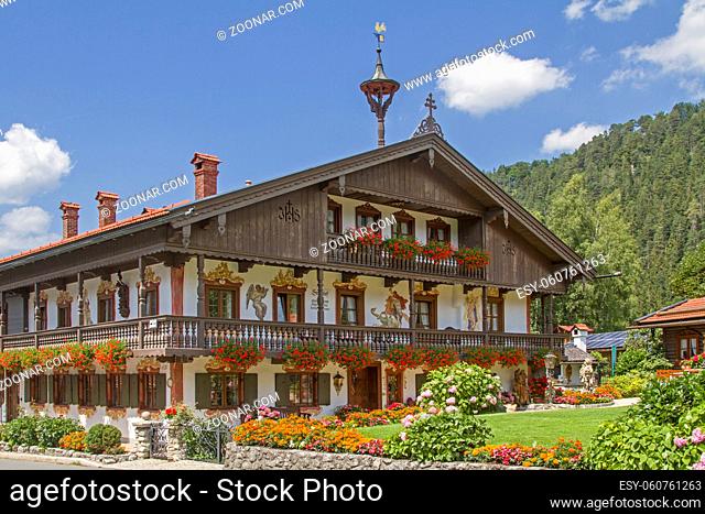 Der Streinhof in Bayrischzell ist ein Paradebeispiel für den alpenländischen Baustil im südlichen Oberbayern