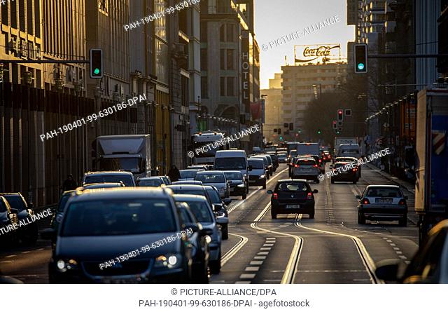 01 April 2019, Berlin: Cars line up on Leipziger Strasse. An all-day warning strike has begun at the Berlin public transportation company (BVG)