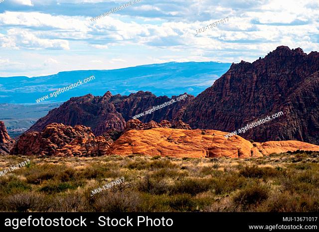 Stunning scenery at Snow Canyon in Utah - travel photography